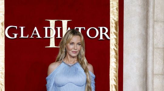 Herečka Connie Nielsen sa na premiére objavila...