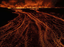 Island Reykjanes Sundhnúksgígar erupcia láva sopka