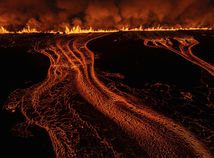 Island Reykjanes Sundhnúksgígar erupcia láva