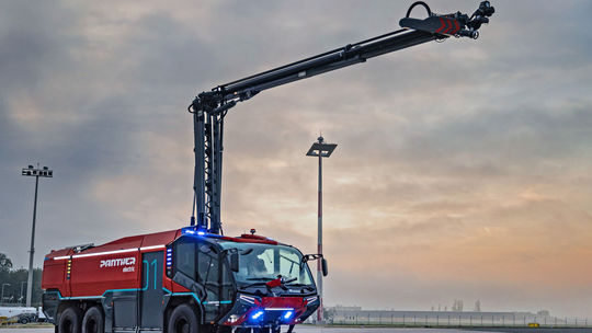 Rosenbauer Panther Electric 6x6 