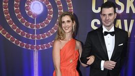 Jana Bernášková a jej doprovod