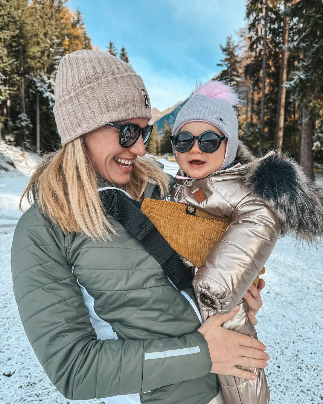Paulína Bátovská Fialková s dcérkou Romanou.