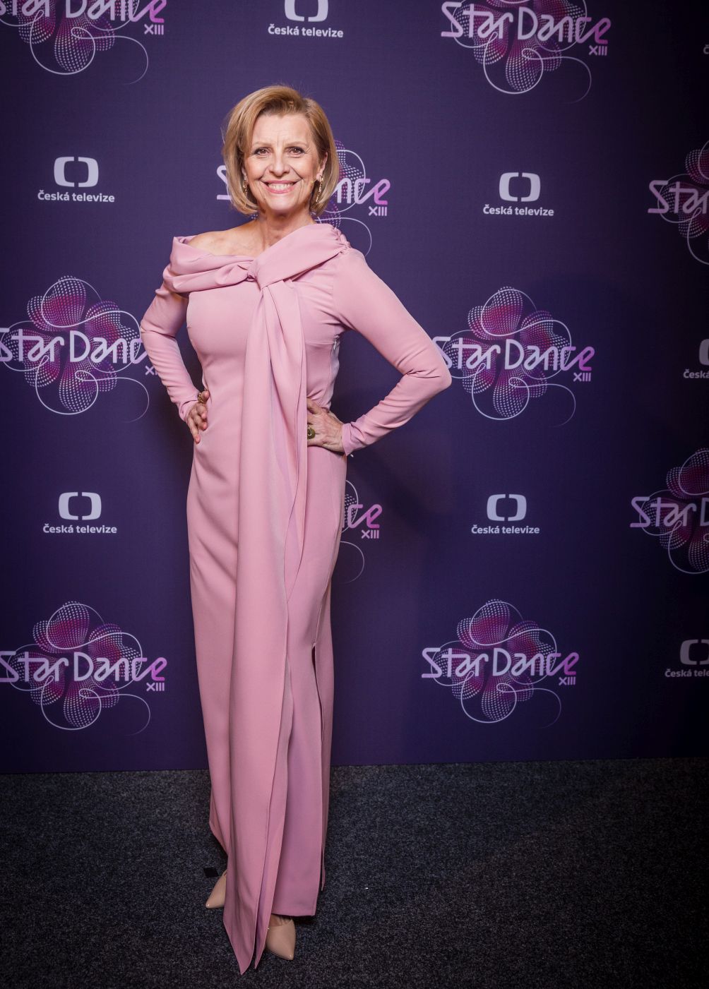 Porotkyňa a bývalá profesionálna tanečnica...