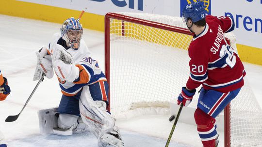 Najlepší zápas Slafkovského. Pri debute za Montreal zažiaril Laine, tréner chválil Slovákov útok