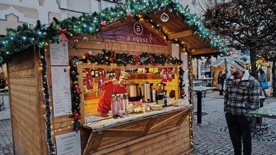 Vianočné trhy v Banskej Bystrici sú v plnom...