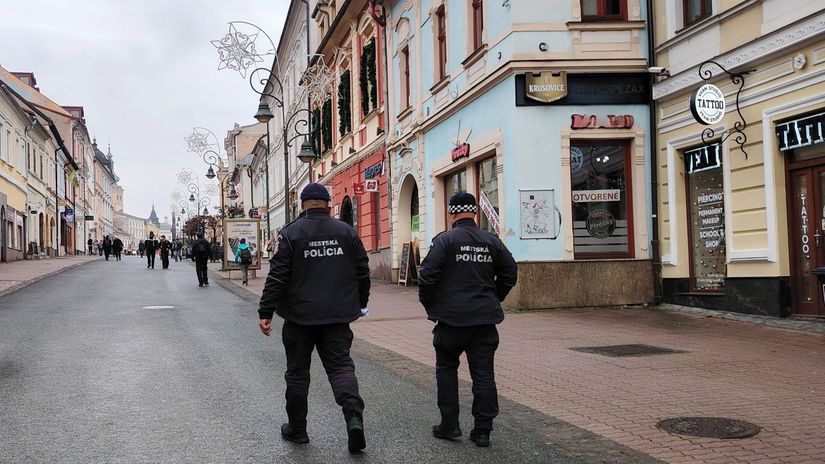 Mestská polícia v Banskej Bystrici vykonáva v...