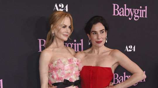 Herečka Nicole Kidman, (vľavo) a režisérka...