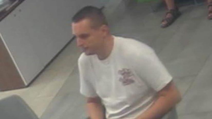 polícia pátra, úver, cudzia identita