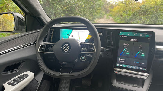 Renault Scenic E-Tech (2024)