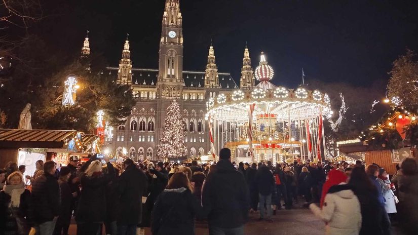 Vianočné trhy vo Viedni