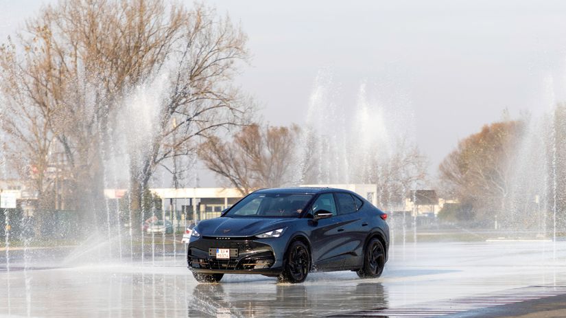 DS CAR-7373