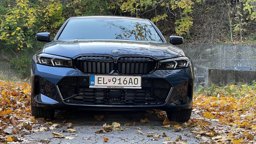 Test: BMW 330e - akoby ste kupovali dve autá v jednom. Trochu to cítiť aj na cene - Testy automobilov - Auto - Pravda