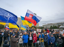 SR Bratislava Fico protest návšteva Moskva uarus BAX