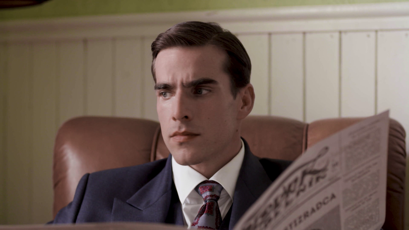 Adam Bardy  v seriáli Dunaj, k vašim službám. 