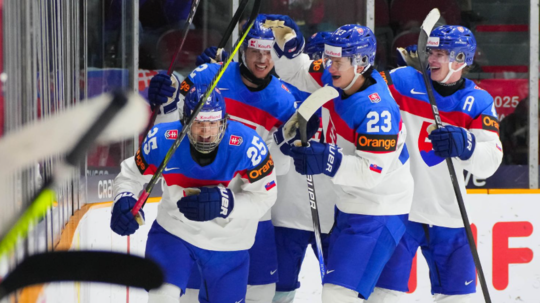 Dráma až do konca. Slováci mali na dosah prekvapenie, Švédi sa v závere triasli o výsledok