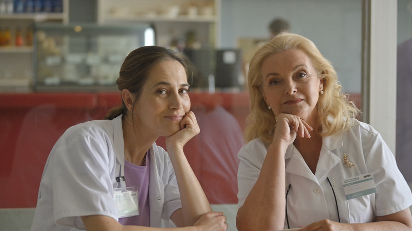 Jana Kolesárová a Eva Pavlíková v Dotyku života...