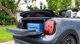 Mini Cooper Convertible (2025)