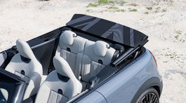 Mini Cooper Convertible (2025)