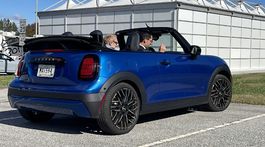 Mini Cooper Convertible (2025)