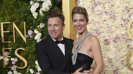 Herec Ewan McGregor a jeho partnerka Mary...