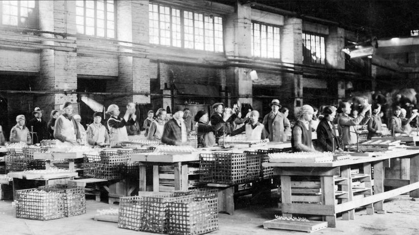 Skláreň Utekáč - hutná hala s opukávanou....