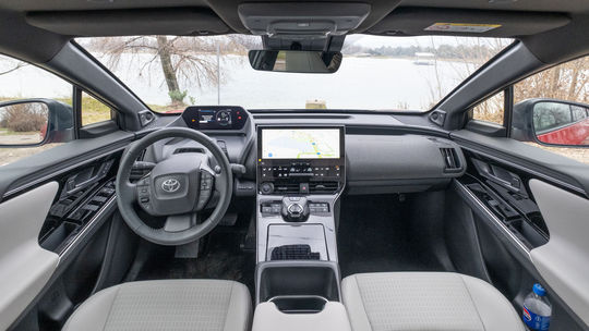 Toyota bZ4X FWD Executive - test 2025