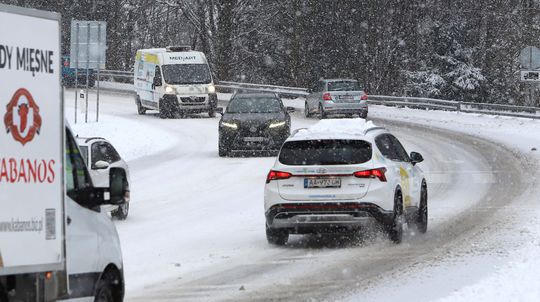 SHMÚ: V piatok časť SR zasiahne s vysokou pravdepodobnosťou snehová kalamita