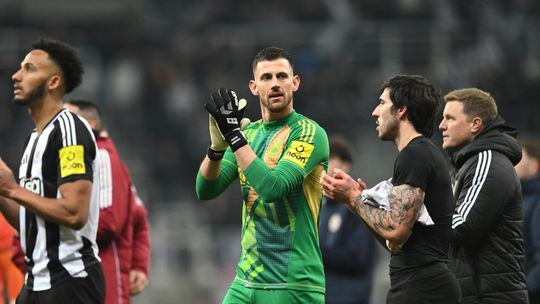 Dúbravka po dlhej dobe prelomil mlčanie. O Slováka stoja ďalšie kluby, podľa neomylného muža straky vytiahli posledný triumf