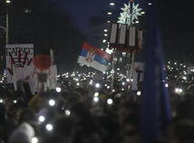 srbsko, strecha, prístrešok, zrútenie, protest