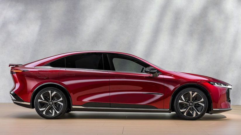 Novinka je o 50 mm dlhšia ako jej predchodkyňa....