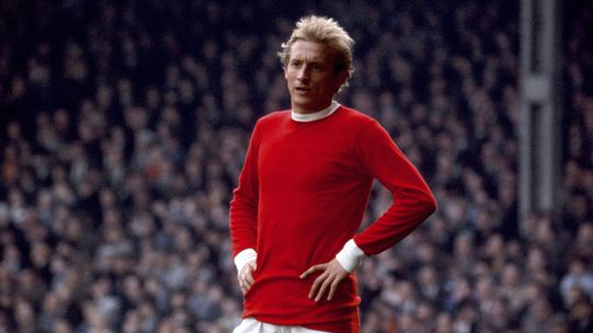 Smutná správa z Anglicka. Zomrela legenda Manchestru United a držiteľ Zlatej lopty