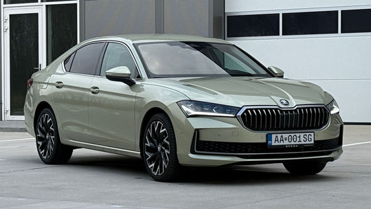 Škoda Superb L&K 2.0 TDI SCR EVO 142 kW (2025)