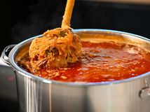 Kapustnica / Polievka / Jedlo / Reštaurácie /