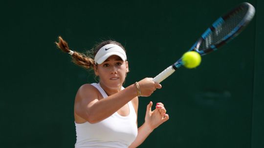 Seniori žiadna sláva, česť zachraňuje juniorka. Vlajku s dvojkrížom drží na Roland Garros vysoko slovensko-rakúska spolupráca 