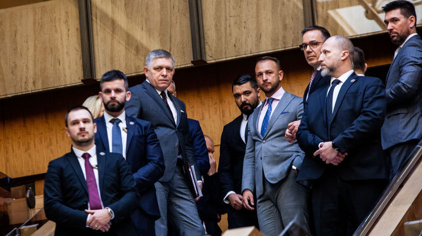 Robert Fico, Bezpečnostná rada SR, SIS, vláda