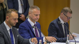 SR Červený Kláštor vláda schôdza rokovanie výjazdové POX