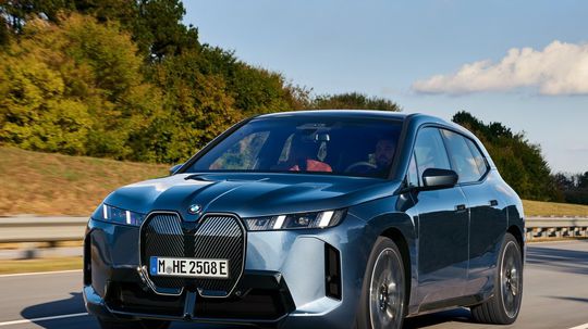 BMW iX - 2025