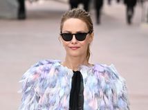 Vanessa Paradis má 52 a stále dievčenský...