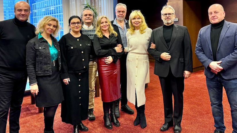 SND, Zuzana Ťapáková, Rastislav Štúr