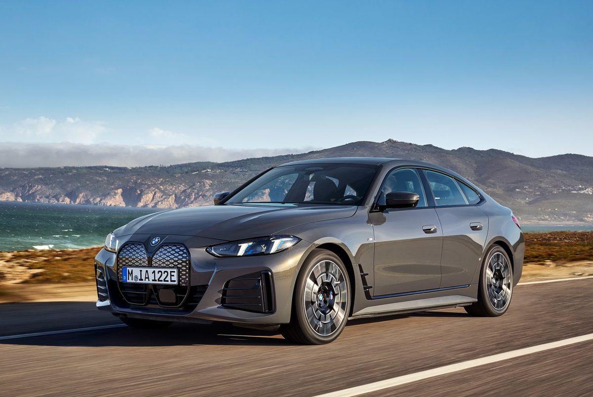BMW i4
