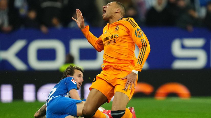 Carlos Romero, Kylian Mbappé