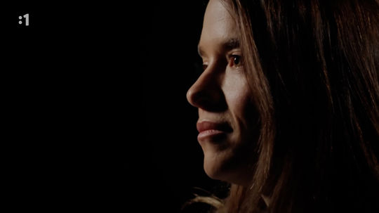 Kristína Svarinská v cykle Opri sa o mňa.