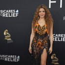 Speváčka Shakira v kreácii Etro na 67. ročníku...