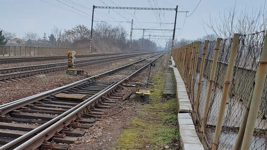 Zrážka dvoch vlakov si dnes v Indii vyžiadala najmenej sedem obetí