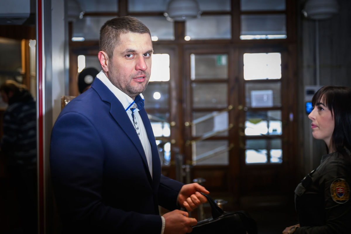 Adam Puškár
