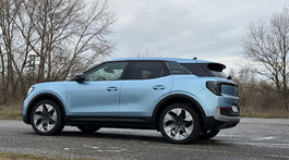 Ford Explorer Premium Max 79 (2025)