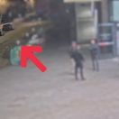 bezdomovec, smrť, zábery z videa OC Nivy