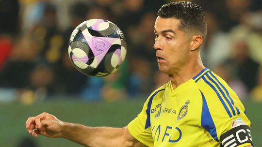 Nová zmluva a bonus k tomu. Štyridsiatnik Ronaldo zostane najlepšie plateným futbalistom sveta