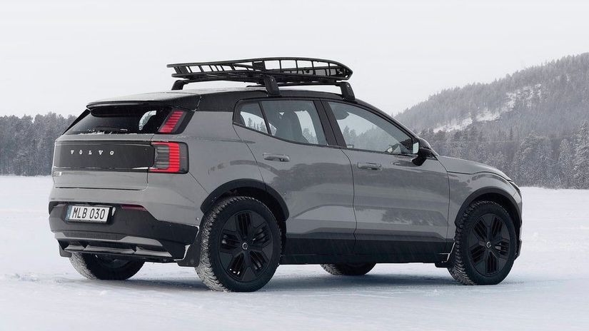 Za príplatok môže mať EX30 Cross Country...