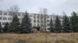Budova bývalých ubikácií v kasárňach v Jelšave